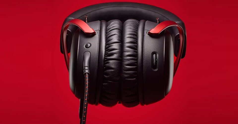 HyperX Cloud III Gaming Headset - Black and Red Feature 4