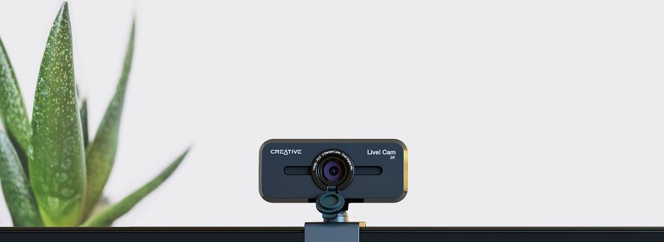 Creative Live!Cam Sync V3 2K QHD Webcam with 4X Digital Zoom and Built-In Mics Feature 1