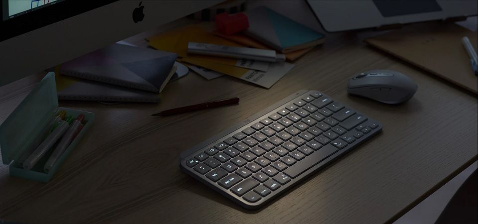 Logitech MX Keys Mini Minimalist Wireless Illuminated Keyboard - Graphite Feature 4