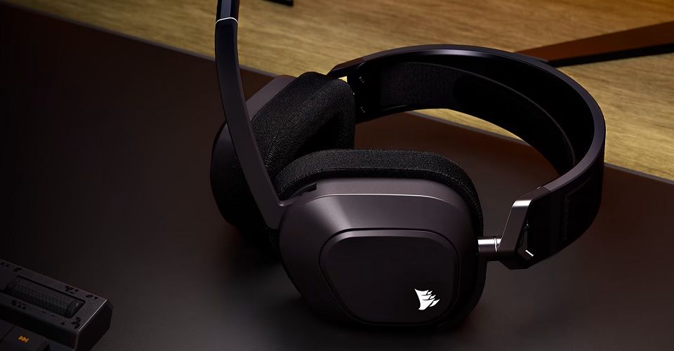 Corsair HS80 Max Wireless Gaming Headset - Steel Grey Feature 6