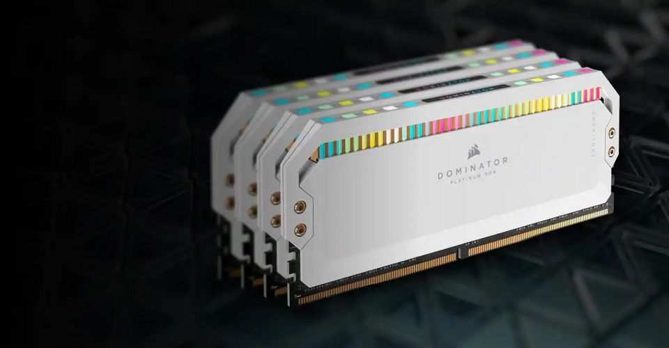 Corsair Dominator Platinum RGB 32GB (2x16GB) DDR5 DRAM 7200MHz CL34 XMP 3.0 Memory Kit - Black Feature 5