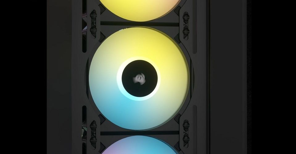 Corsair iCUE AF120 RGB Elite 120mm PWM Fan - Black Feature 2