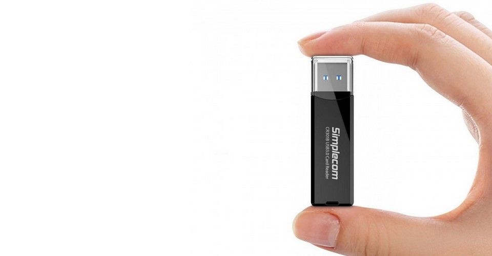 Simplecom CR301B 2 Slot SuperSpeed USB 3.0 Card Reader Feature 1