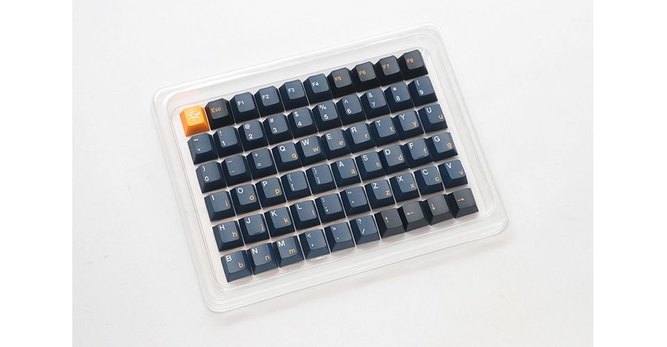 Ducky Cherry Profile PBT Triple-Shot Dye-Sub Narzca Keycap Set - 133 Keys Feature 2