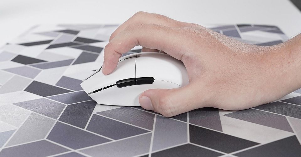 Fantech Mousemat Anti-Slip Premium Rubber Computer Desk Mouse Pad Feature 2