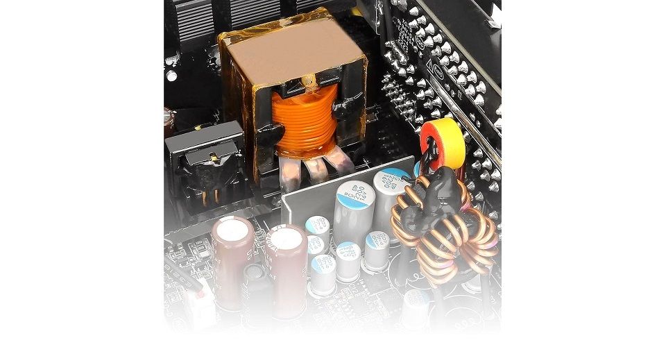 Thermaltake Toughpower GF A3 750W 80+ Gold PCIe Gen5 ATX 3.0 Power Supply - Black Feature 5