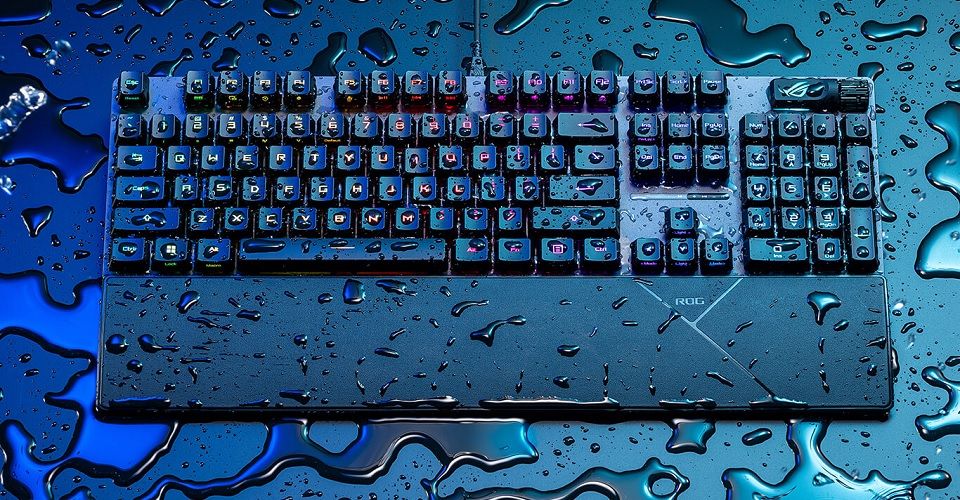 ASUS ROG Strix Scope II RX Optical Blue Switch RGB Mechanical Gaming Keyboard - Black Feature 3