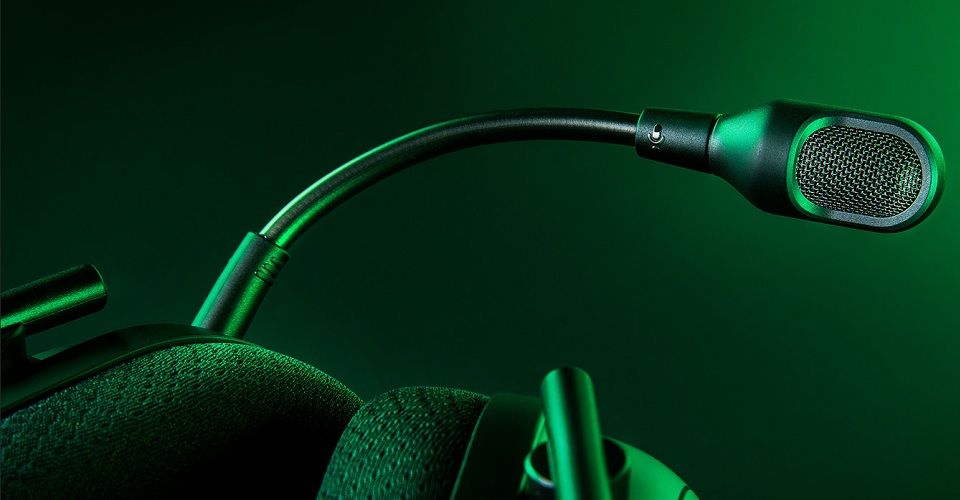 Razer BlackShark V2 Pro Wireless Headset - Black Feature 1