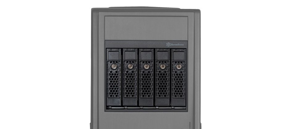 SilverStone FS305-E Three 5.25